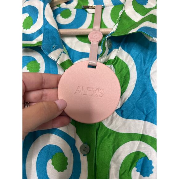 NWT Alexis Qu Swirl Satin Button Collared Long-Sleeve Romper Multi Color Size: L - Picture 4 of 7